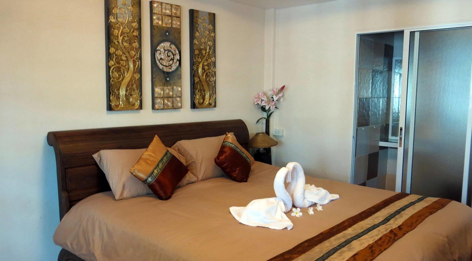 Grand Lanna Hotel Чиангмай Экстерьер фото